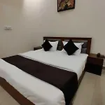 Hotel Fantastic - Near Adventure Island